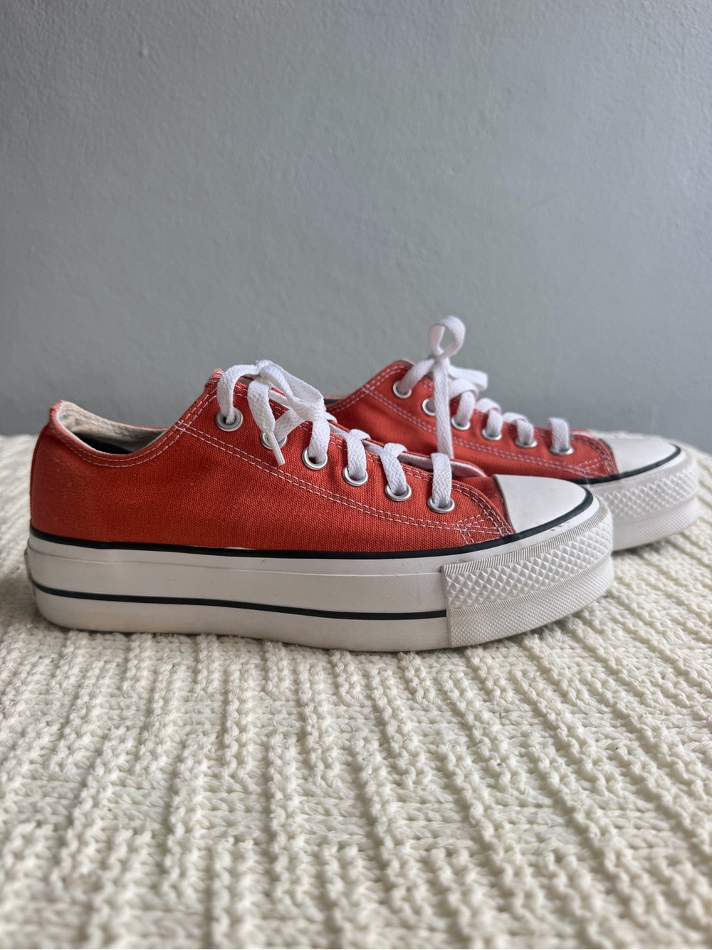 Converse Chuck Taylor All Star Lift Platform Canvas Red – Women’s Size 7